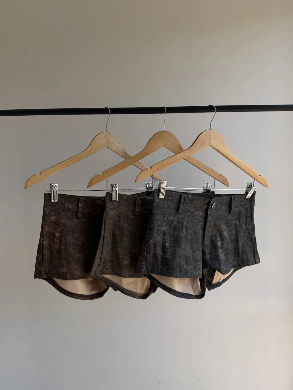 Short Anti