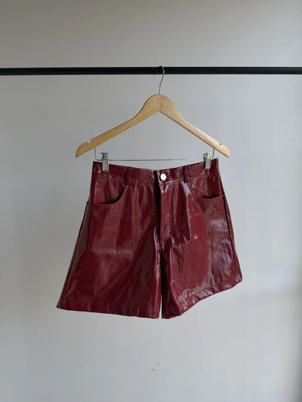 Short Charol