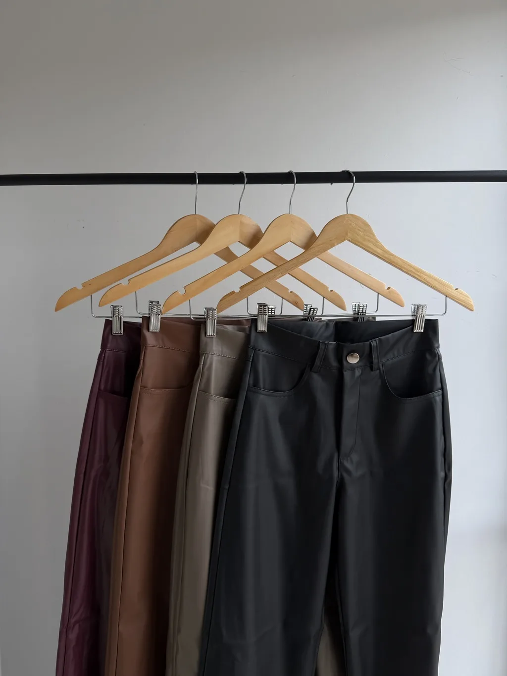 Pantalón Wide Leather Black