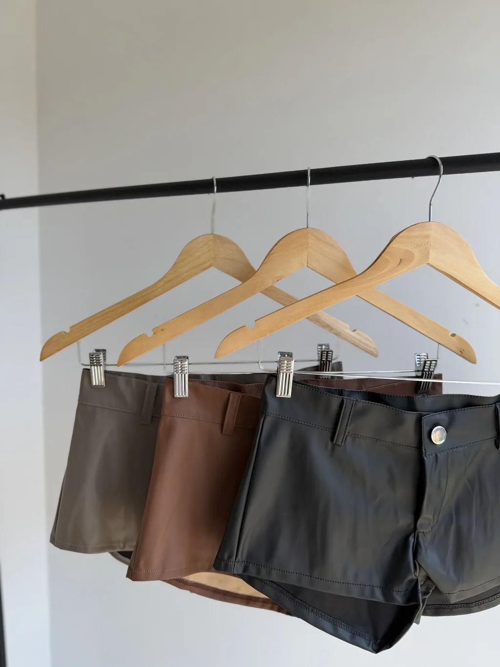 Short Remi Cuerina