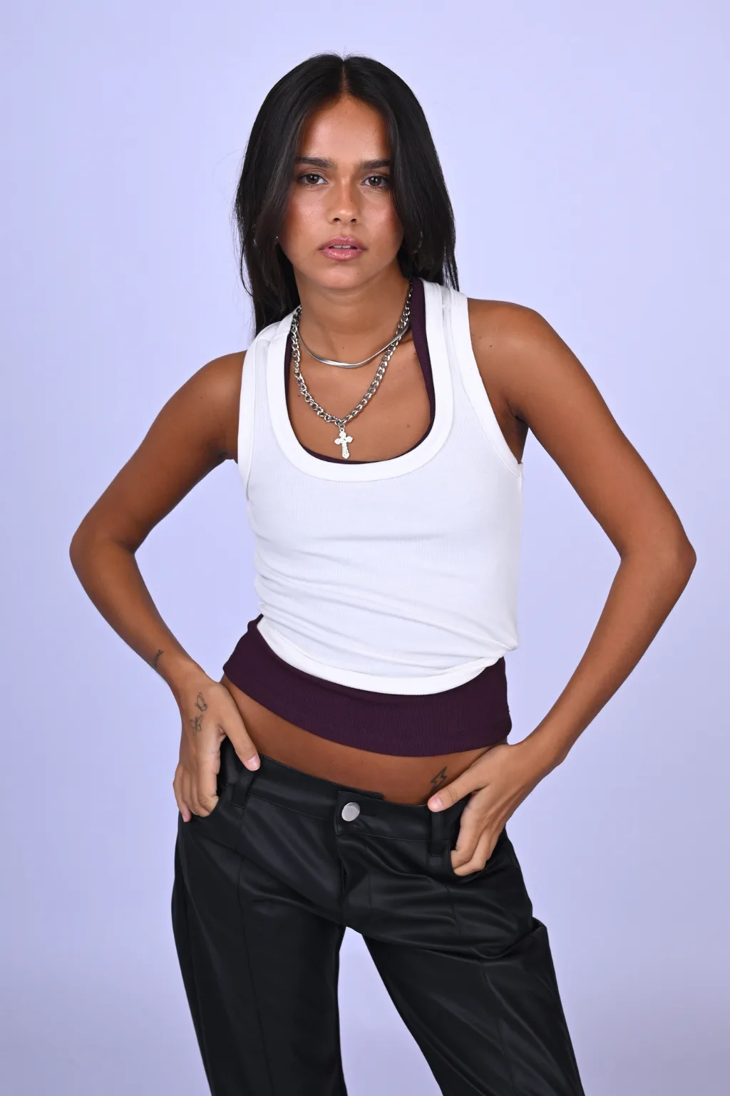 MUSCULOSA KLN BASICS.