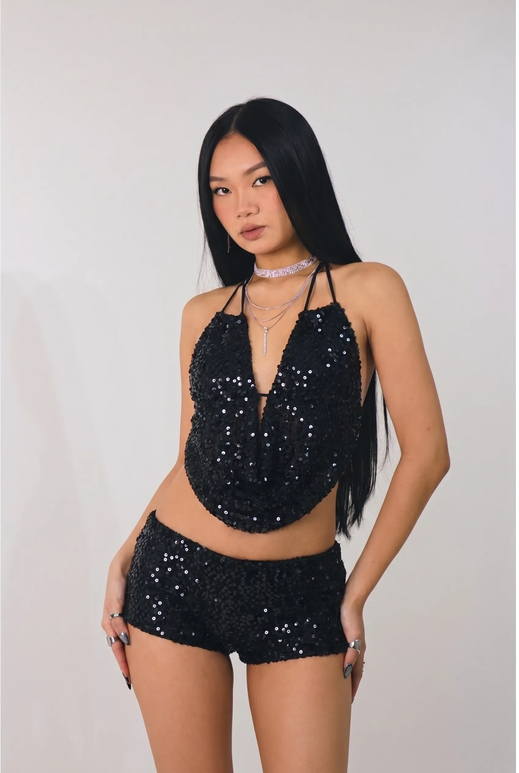 SHORT GLOW